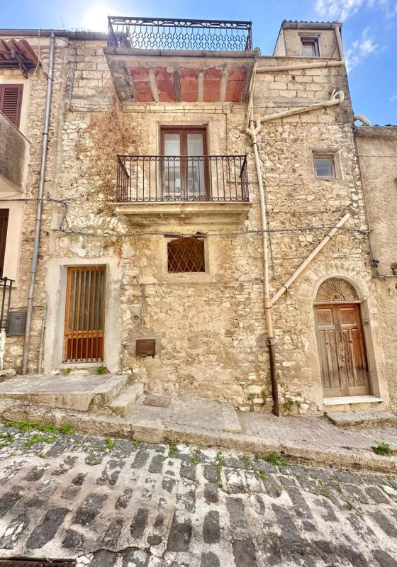 Casa independente em Chiusa Sclafani