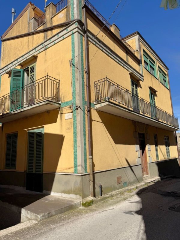 Einfamilienhaus in Bisacquino