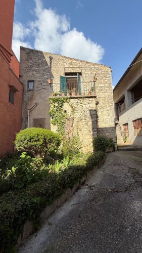 Casa indipendente a Bisacquino