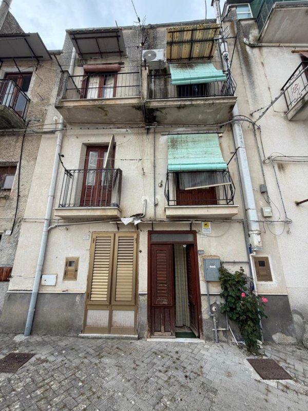 Vrijstaande woning in Chiusa Sclafani