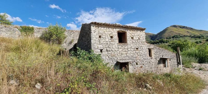 Solar em Prizzi