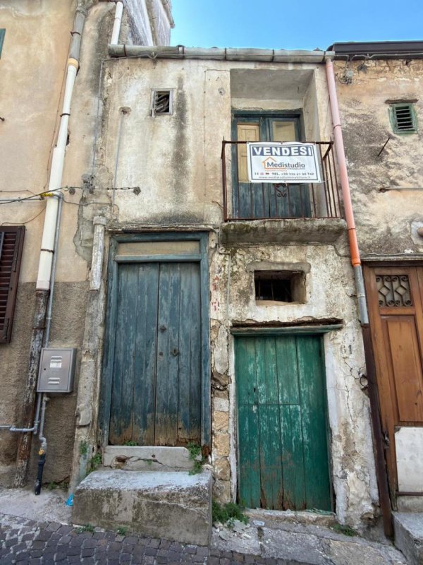 Casa indipendente a Giuliana