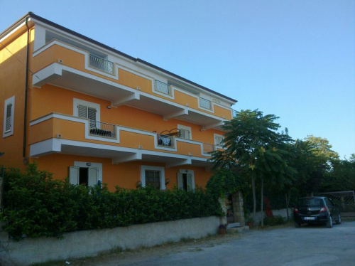 Многоквартирный дом в Изола-ди-Капо-Риццуто