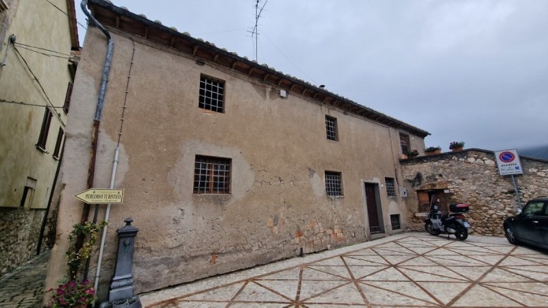 Teto/Chão em Lugnano in Teverina