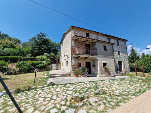 Semi-detached house in Baschi