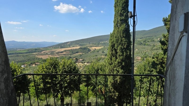 Apartamento em Montecchio