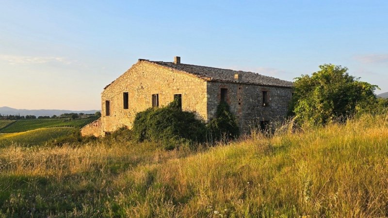 Farmhouse in Baschi