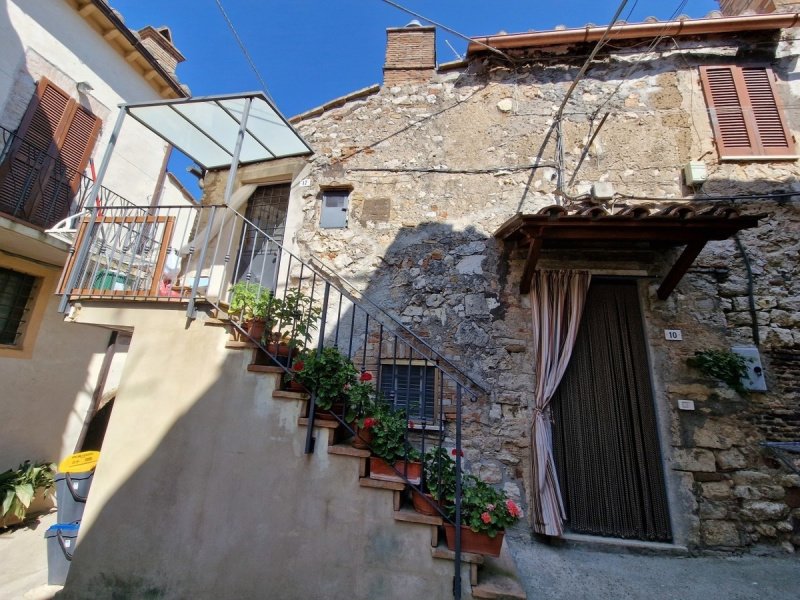 Semi-detached house in Lugnano in Teverina