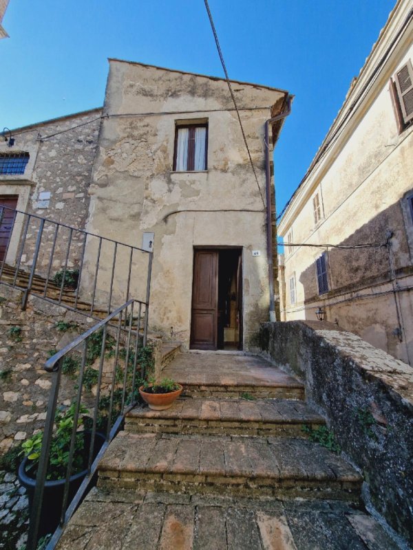 Semi-detached house in Lugnano in Teverina