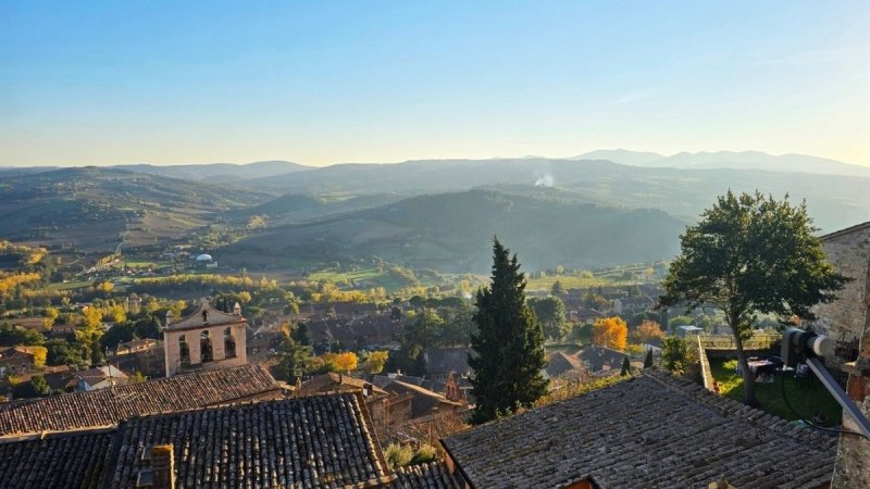 Lucht/land in Todi