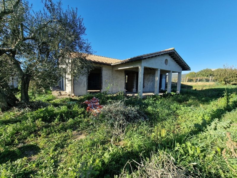 Farmhouse in Amelia