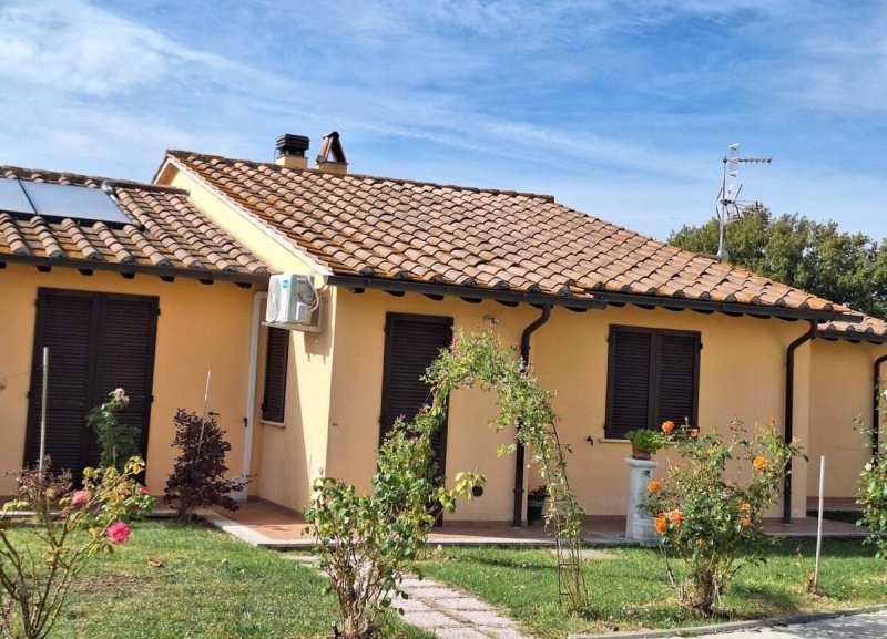 Villa in Amelia