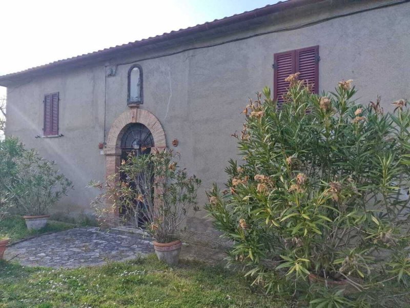 Semi-detached house in Avigliano Umbro