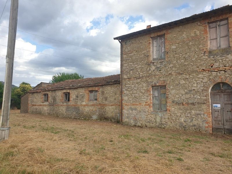 Half-vrijstaande woning in Guardea