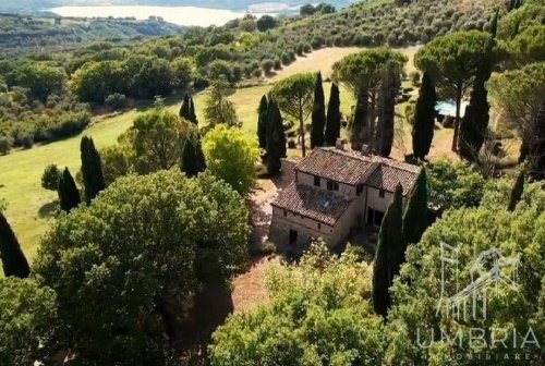 Ferme à Baschi