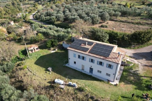 Villa in Alviano