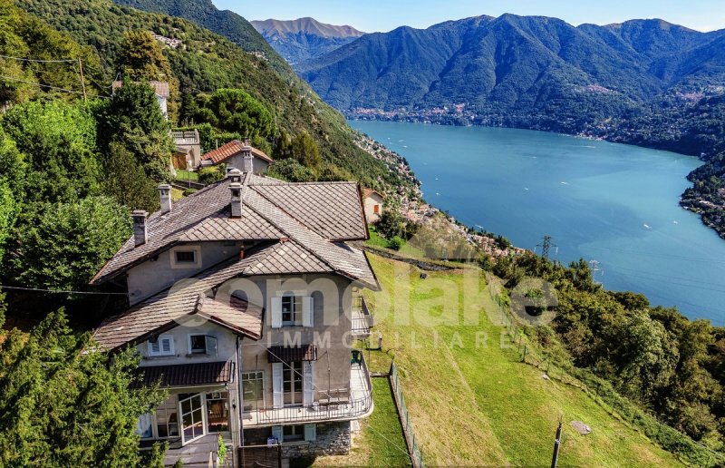 Casa en Cernobbio