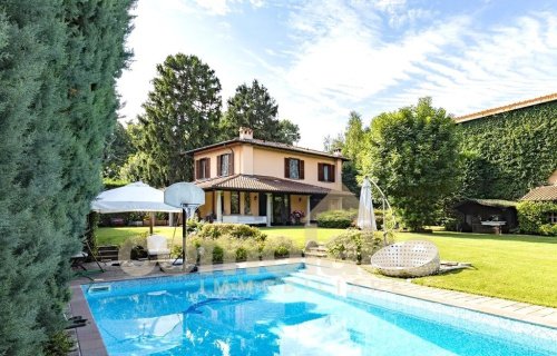 Villa in Como