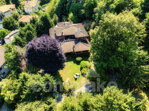 Moradia em San Fermo della Battaglia