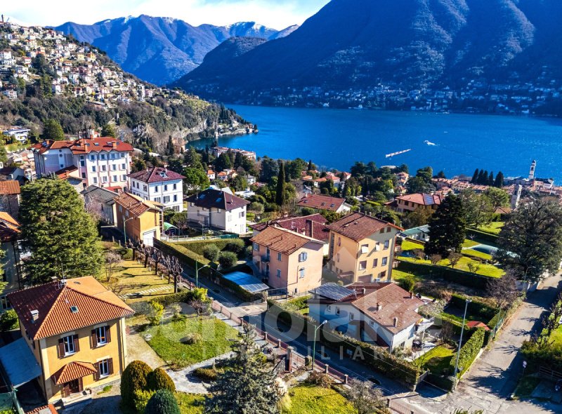 Moradia em Cernobbio