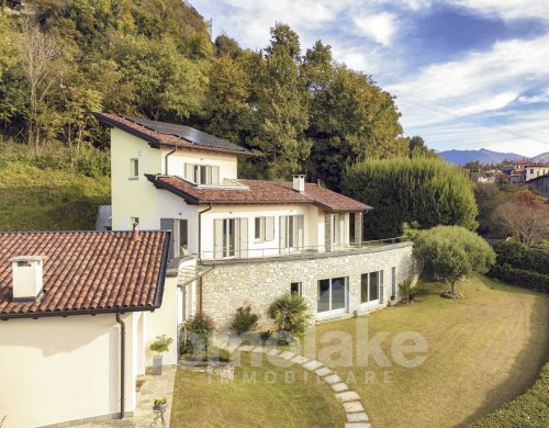 Villa i Cernobbio