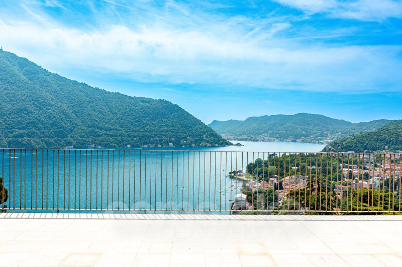 Apartamento em Cernobbio