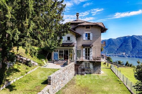 Hus i Cernobbio
