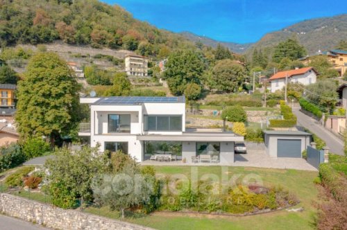 Villa in Cernobbio