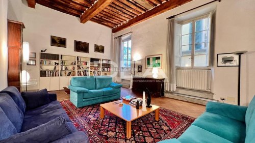 Apartamento em Lucca