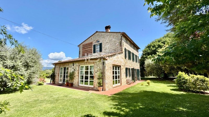 Farmhouse in Capannori