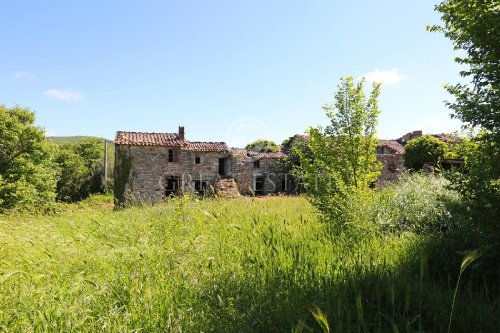 Klein huisje op het platteland in Montegabbione