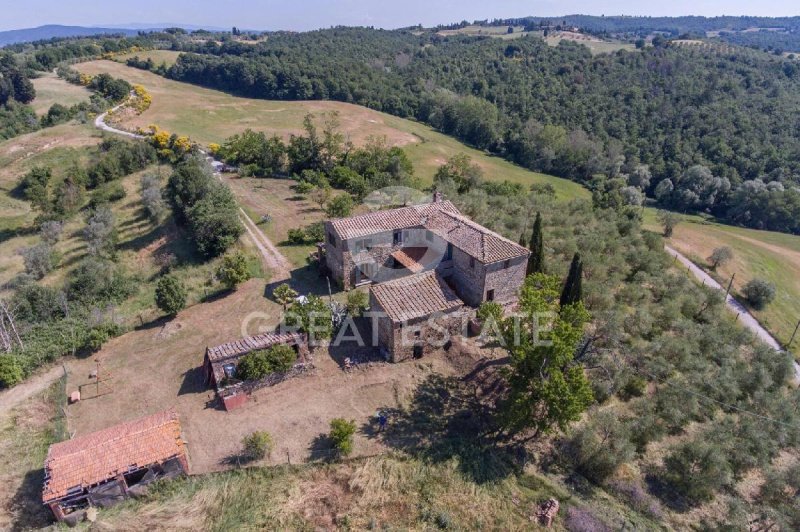 Klein huisje op het platteland in Asciano