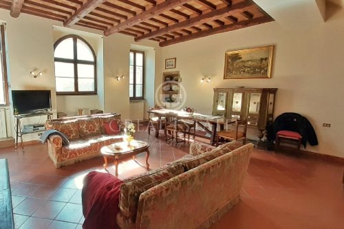 Historisk lägenhet i Gubbio