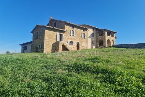 Farmhouse in Magione