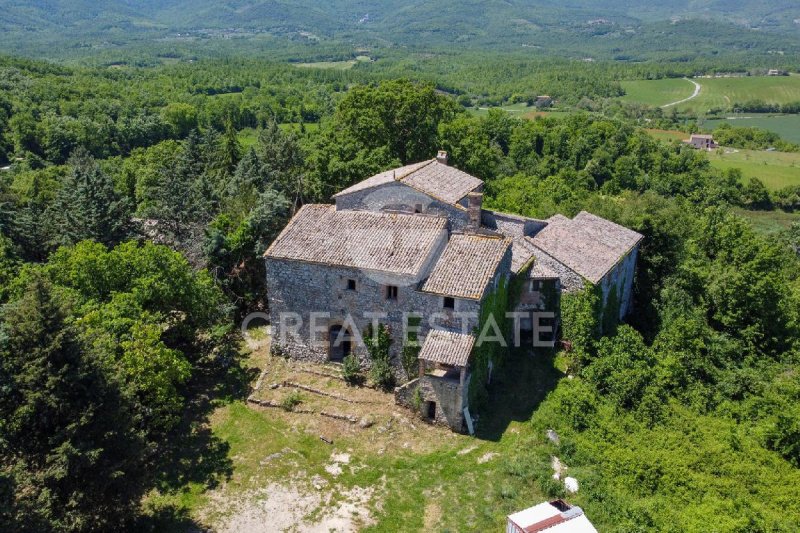 Castelo em Montecastrilli