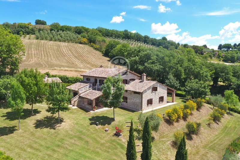 Ferme à Lugnano in Teverina