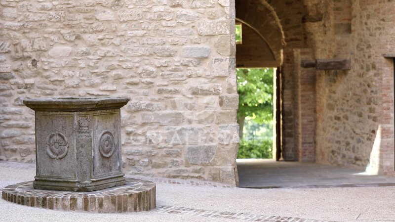 Edificio en Passignano sul Trasimeno