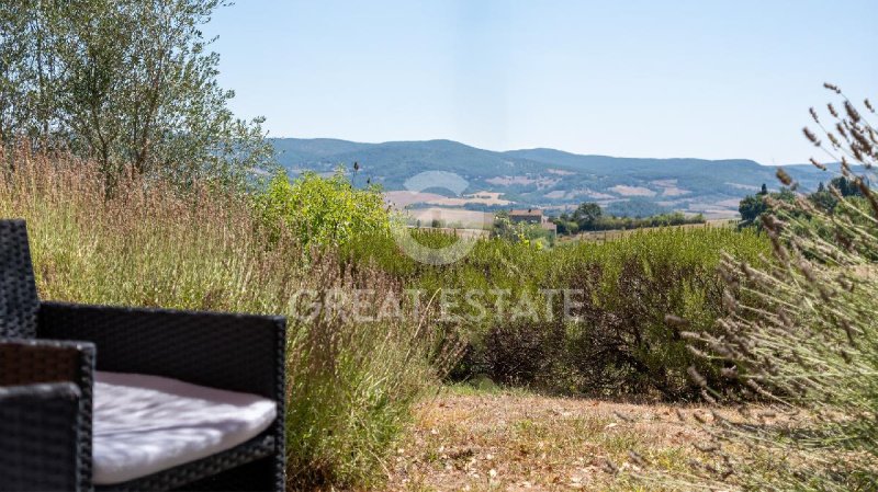 Klein huisje op het platteland in San Casciano dei Bagni