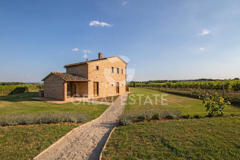 Klein huisje op het platteland in Cortona