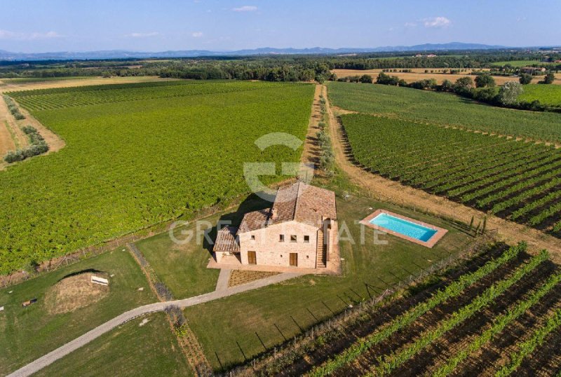 Klein huisje op het platteland in Cortona