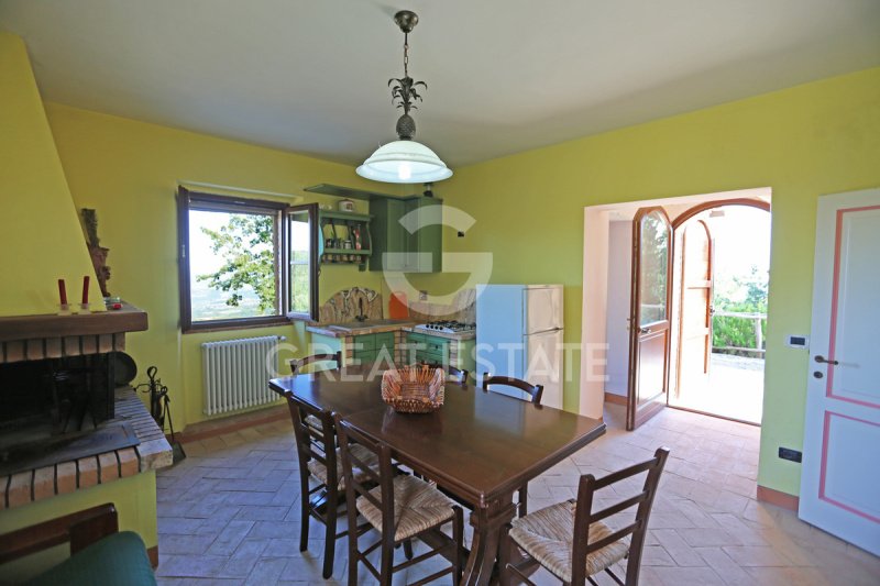 Отдельно стоящий дом в Четона