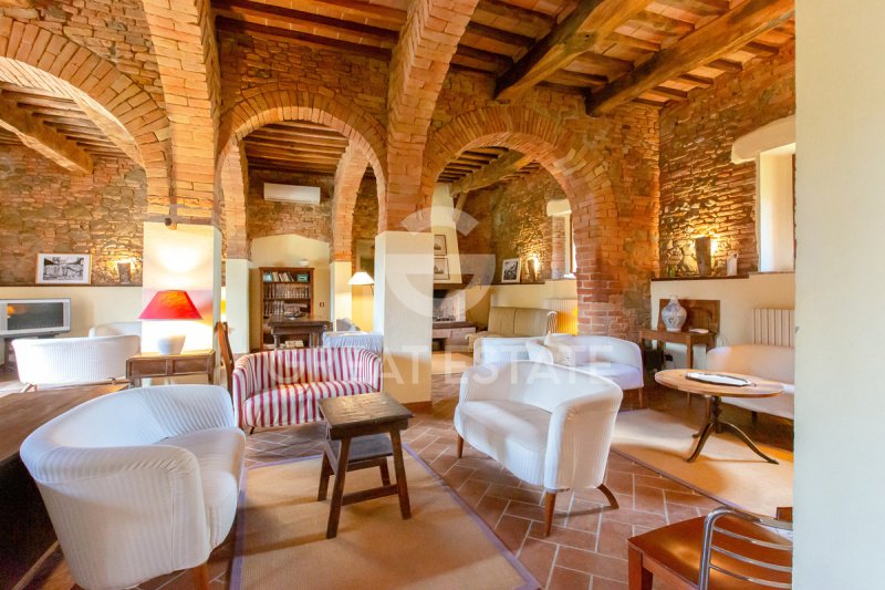 Отдельно стоящий дом в Дерута