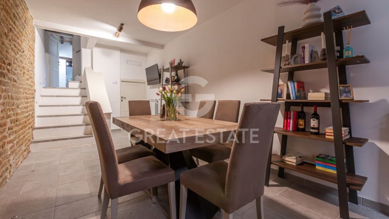 皮耶韦城历史性公寓