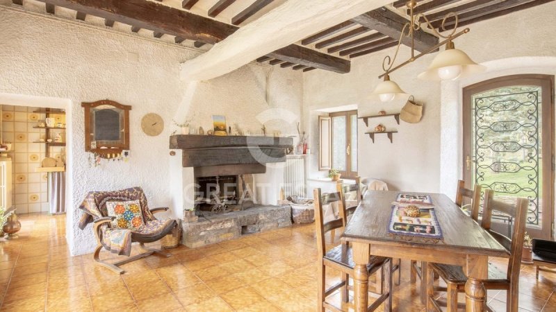 Отдельно стоящий дом в Паррано