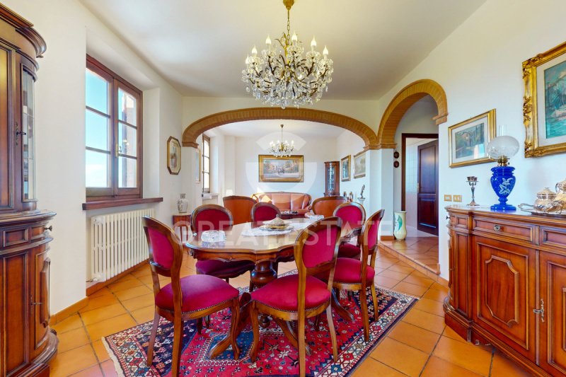 Отдельно стоящий дом в Кастильоне-дель-Лаго