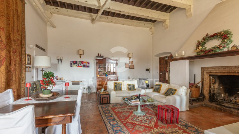 Historisk lägenhet i Allerona