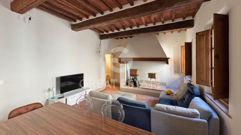 Historic apartment in Torrita di Siena