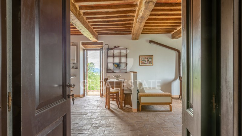 Отдельно стоящий дом в Фабро