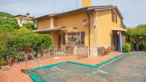 Villa in Sarteano
