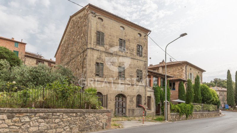 Appartement historique à Cetona